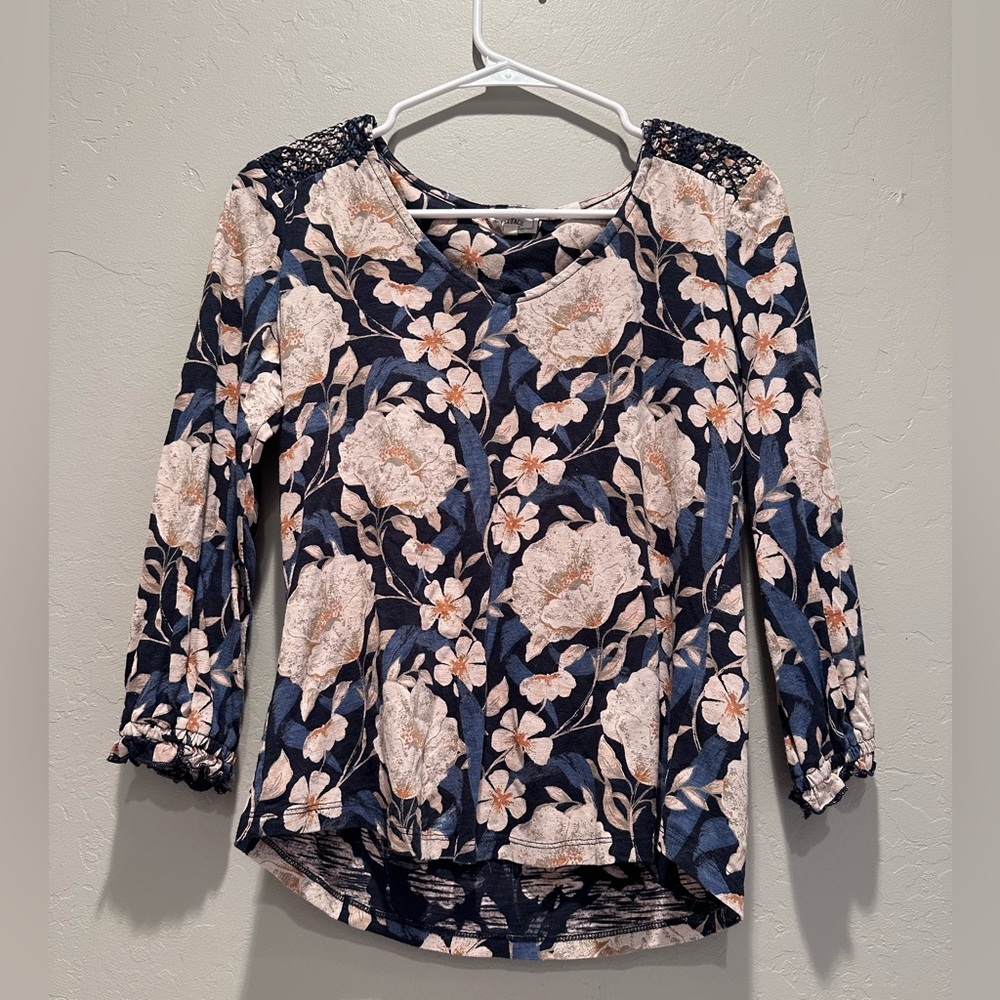 FatFace Women's Blue‎ Cream Floral Blouse Top Size 2